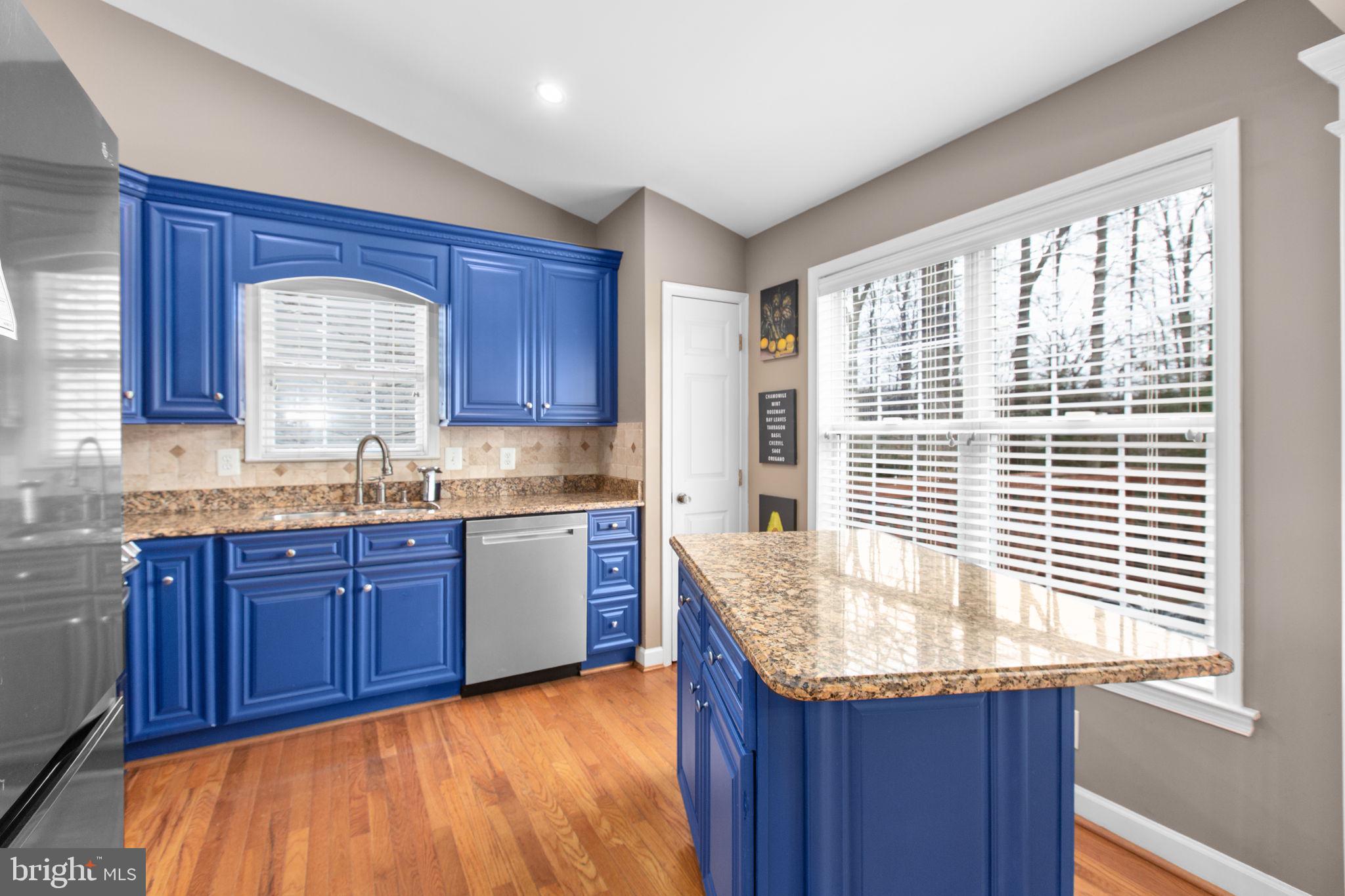 SURRY WOODS - Residential