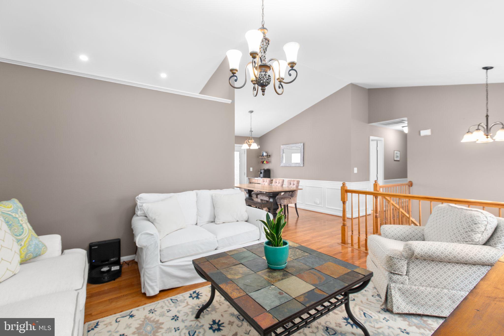 SURRY WOODS - Residential