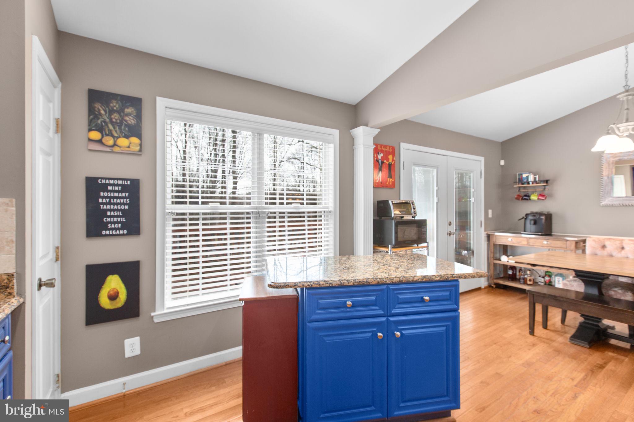 SURRY WOODS - Residential