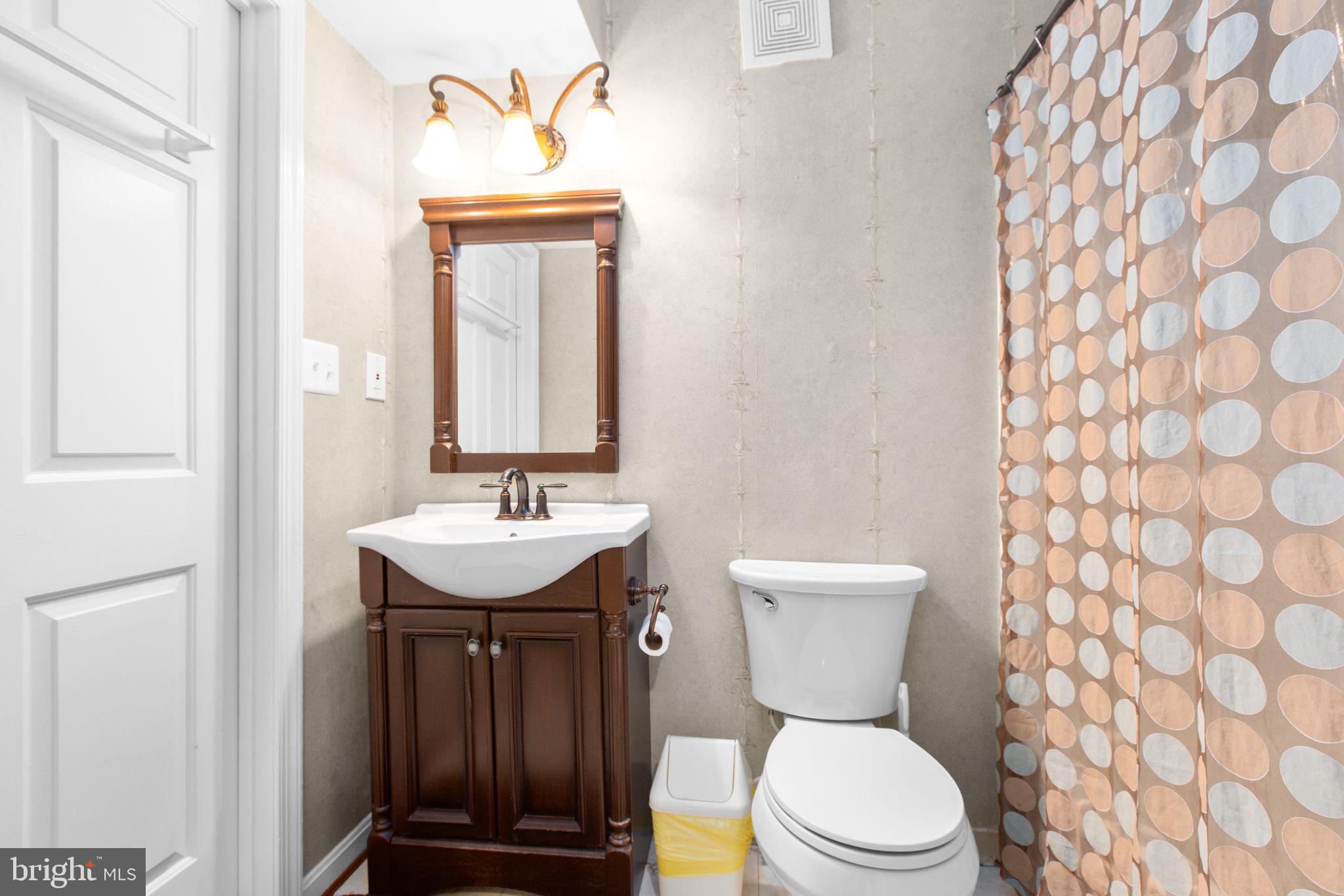 SURRY WOODS - Residential