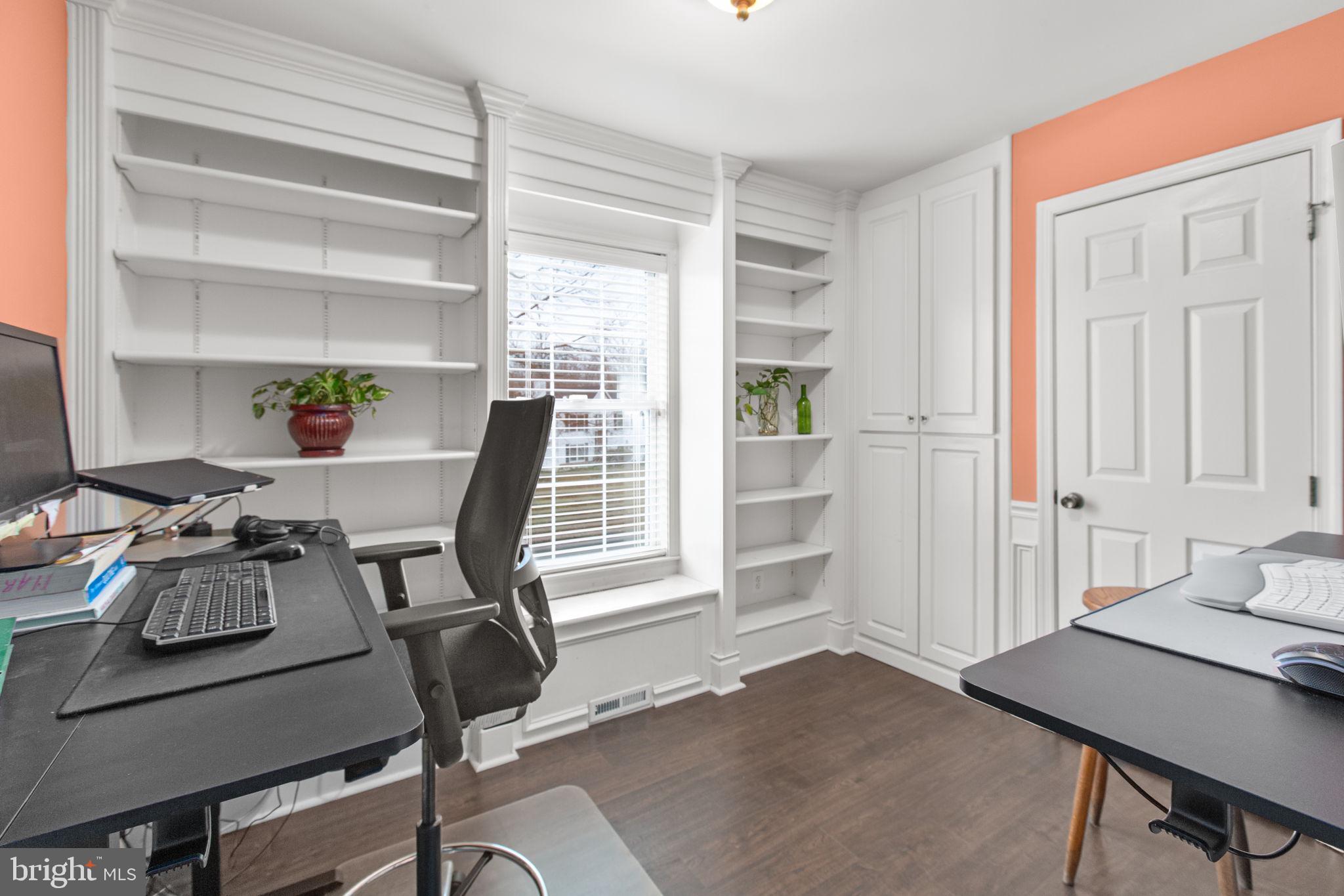 SURRY WOODS - Residential