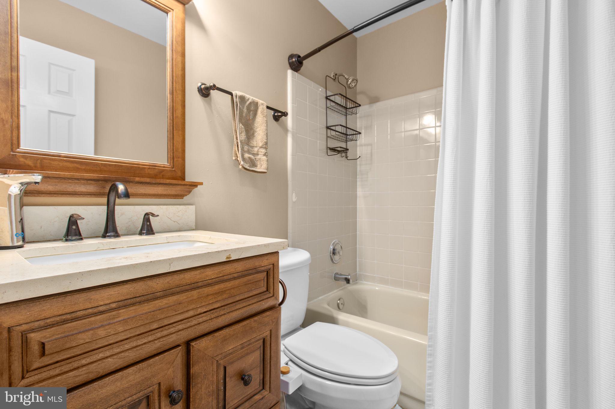 SURRY WOODS - Residential