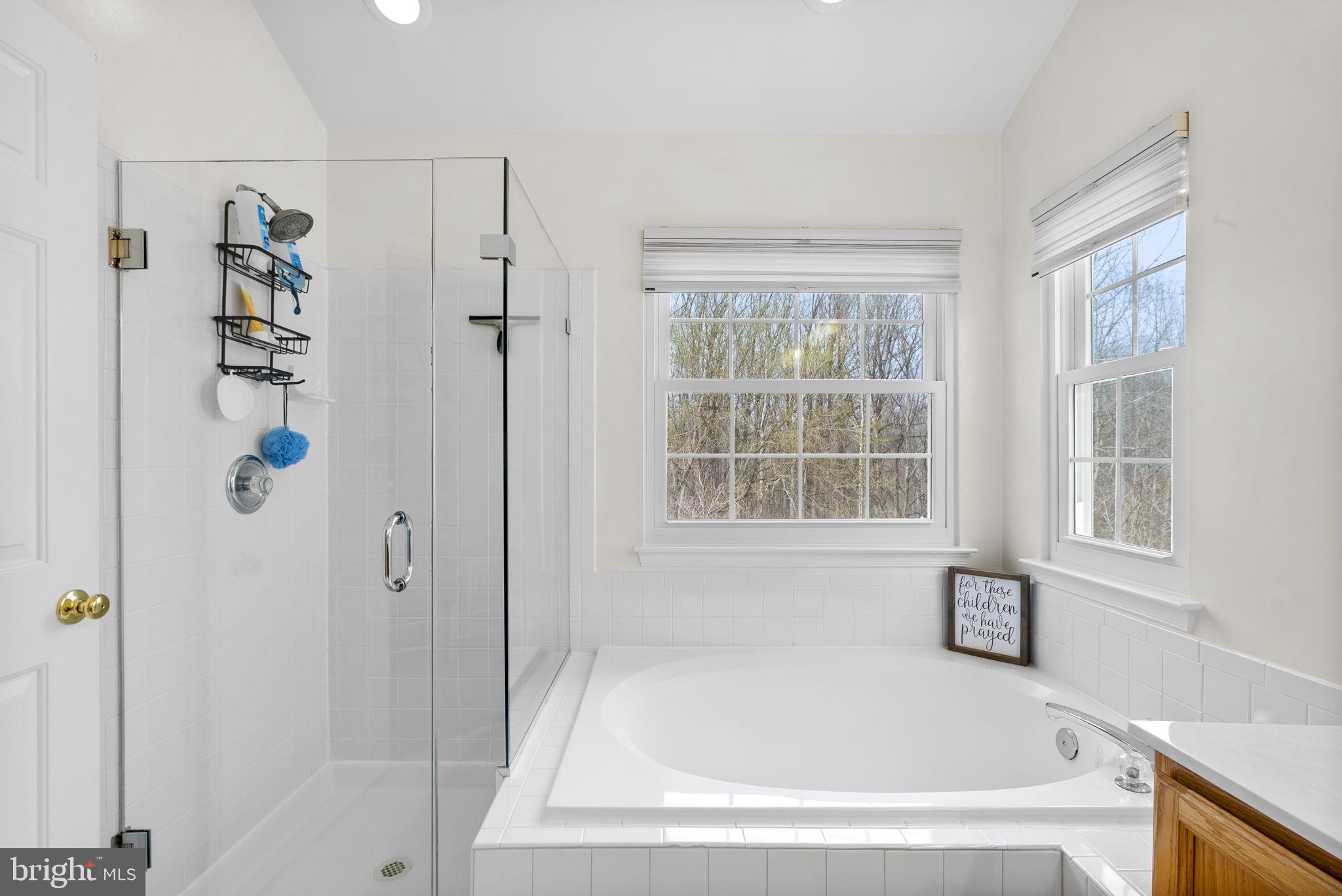 KINGSVIEW RIDGE - Residential