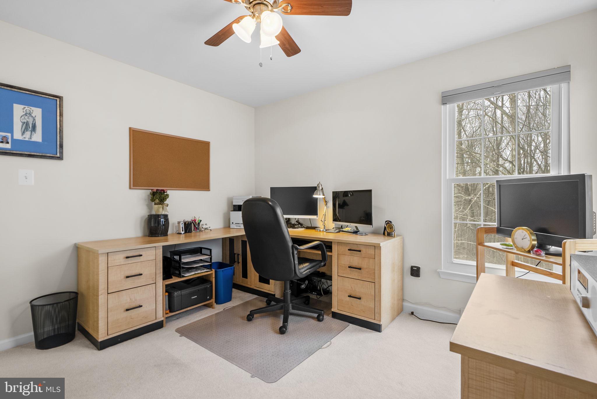 KINGSVIEW RIDGE - Residential