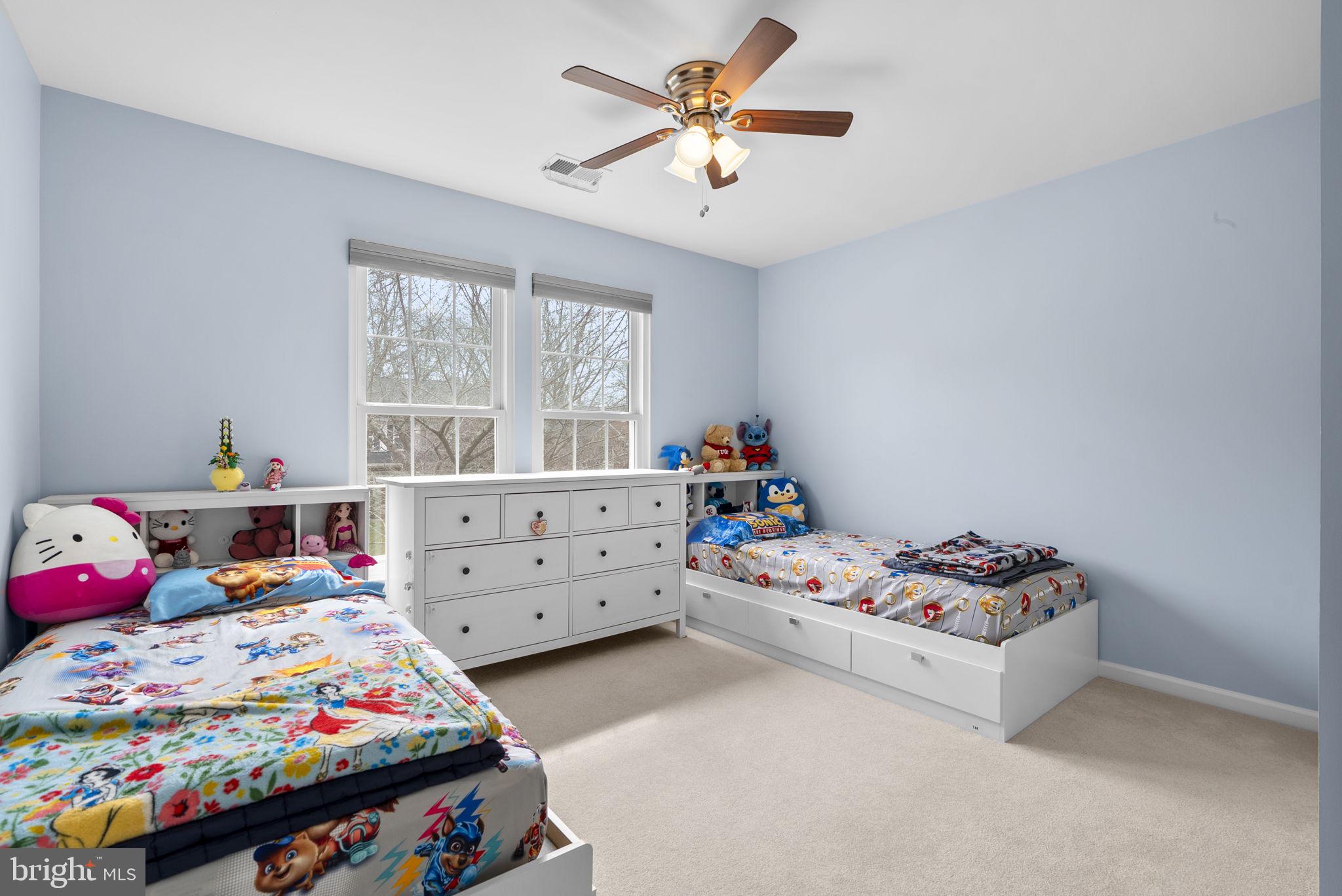 KINGSVIEW RIDGE - Residential