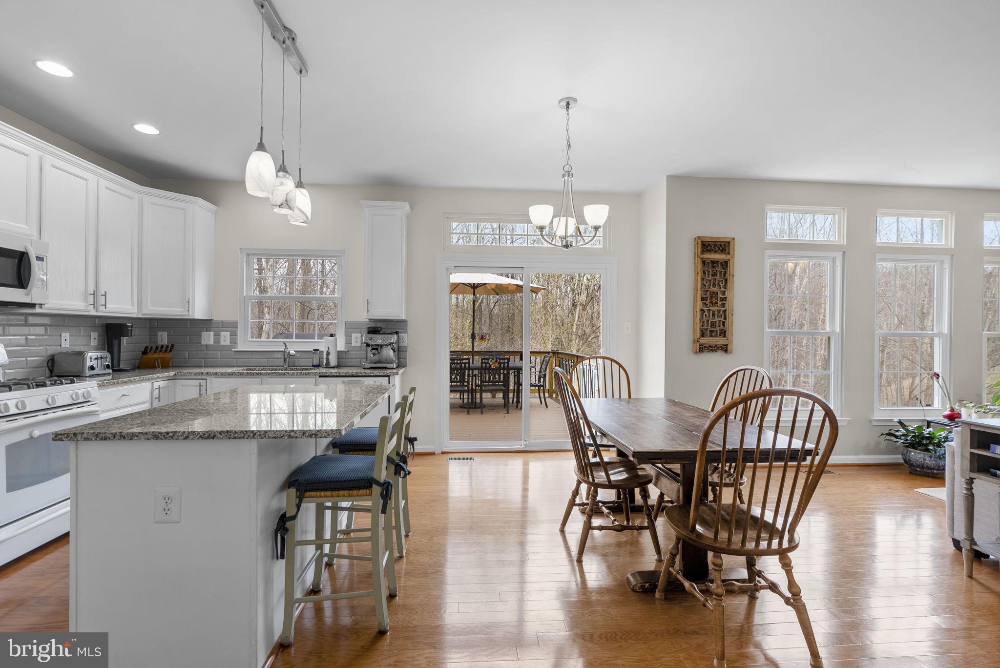 KINGSVIEW RIDGE - Residential