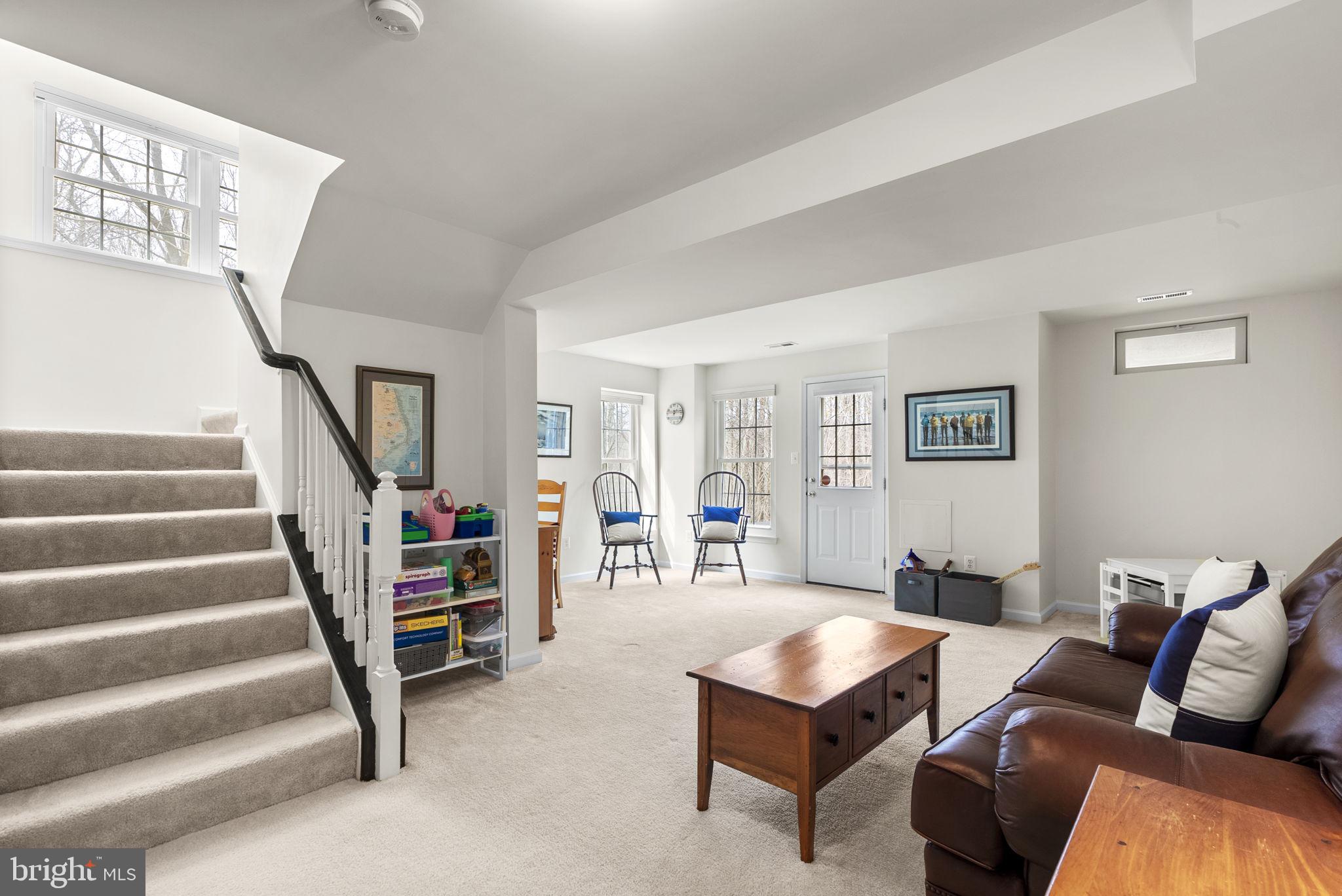 KINGSVIEW RIDGE - Residential