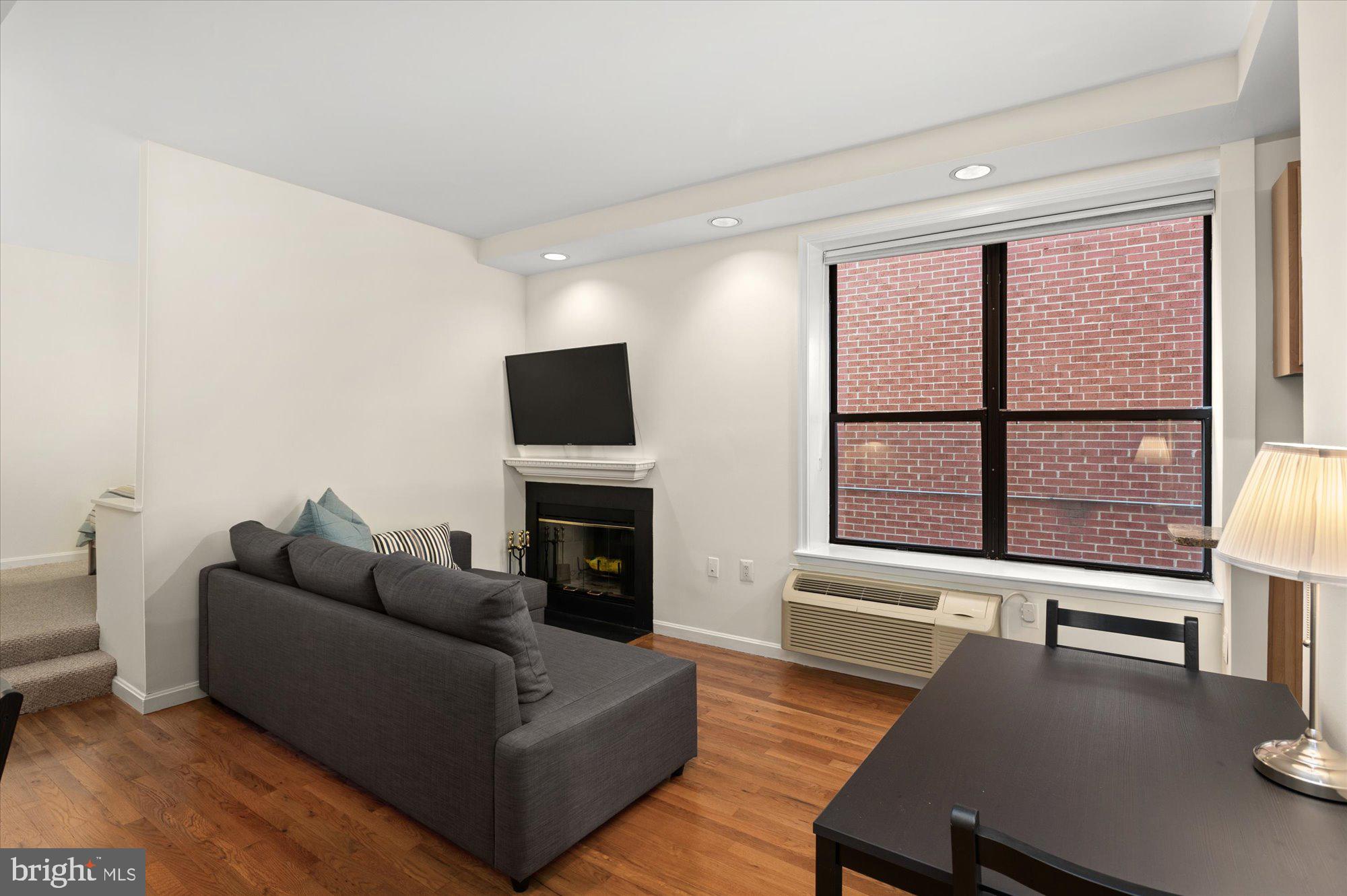 2145 CALIFORNIA STREET NW 203
