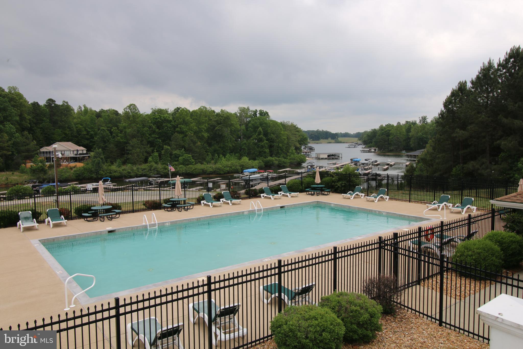 THE WATERS AT LAKE ANNA - Land