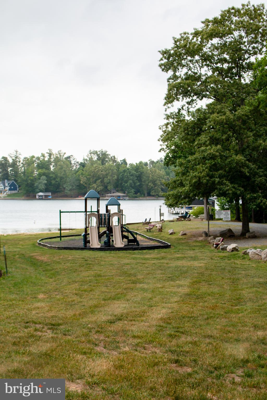 THE WATERS AT LAKE ANNA - Land