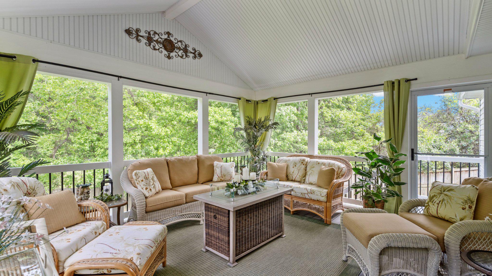 MEADOWS AT BAR KESS - Residential