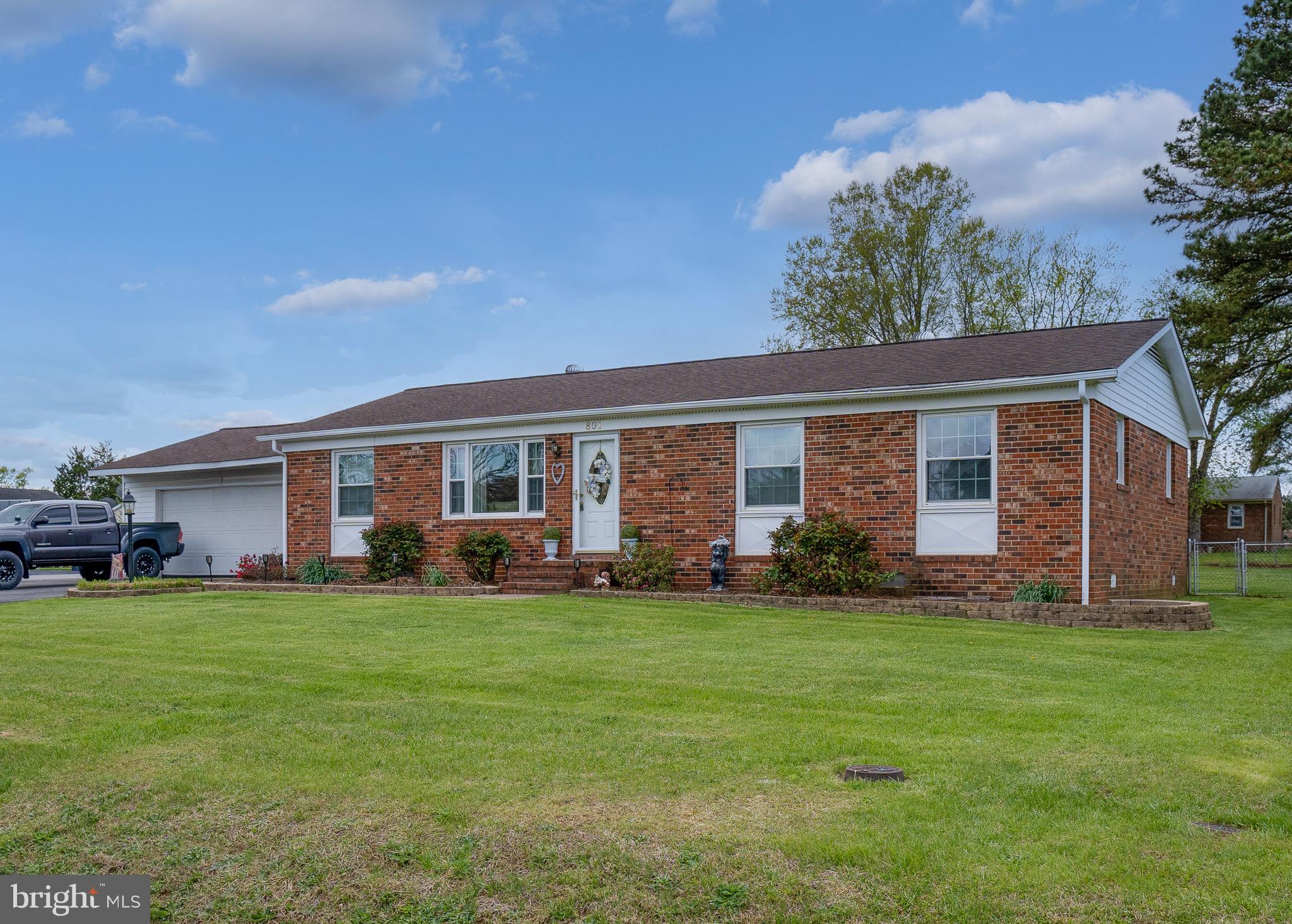 GRAFTON VILLAGE - Residential