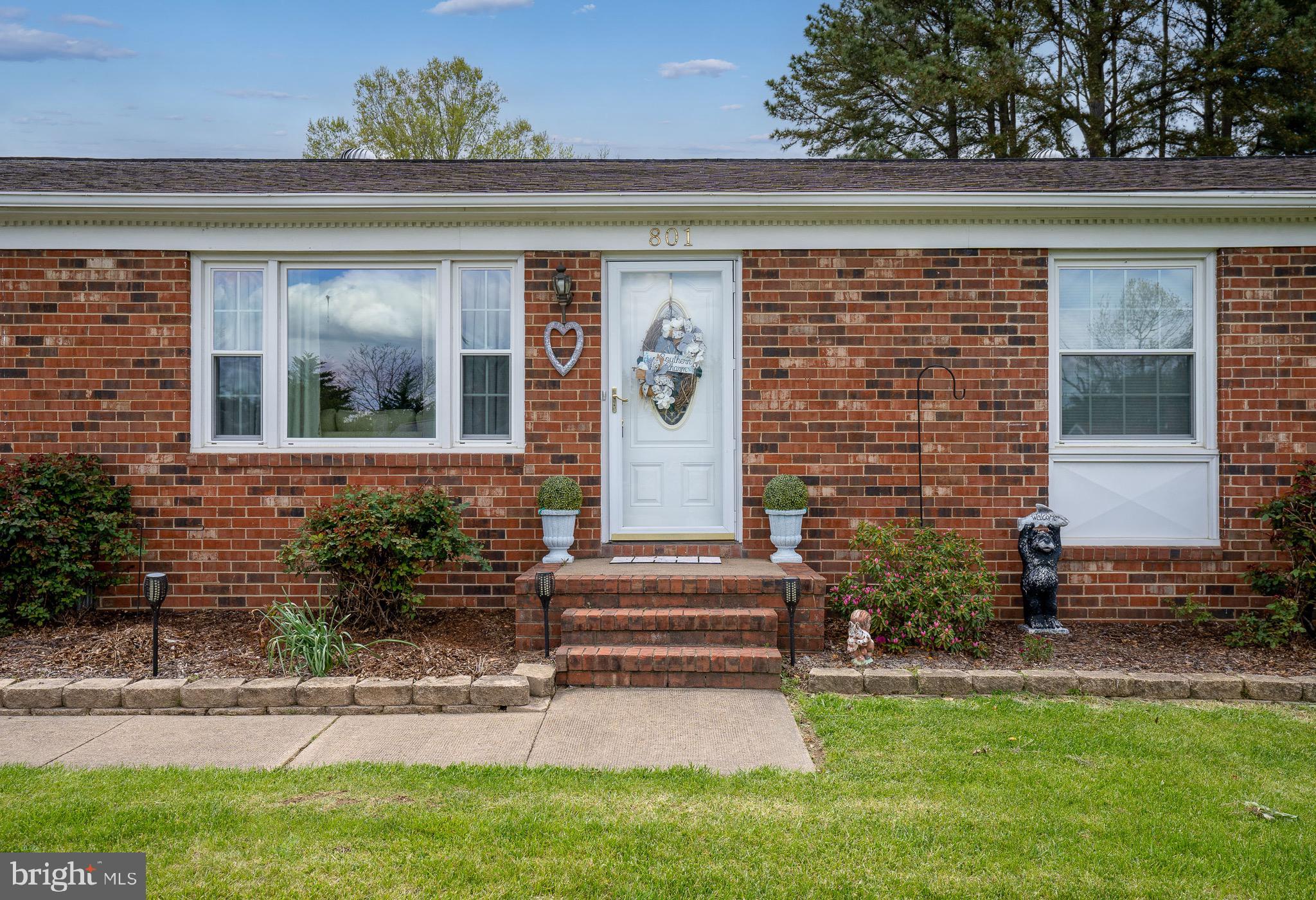 GRAFTON VILLAGE - Residential