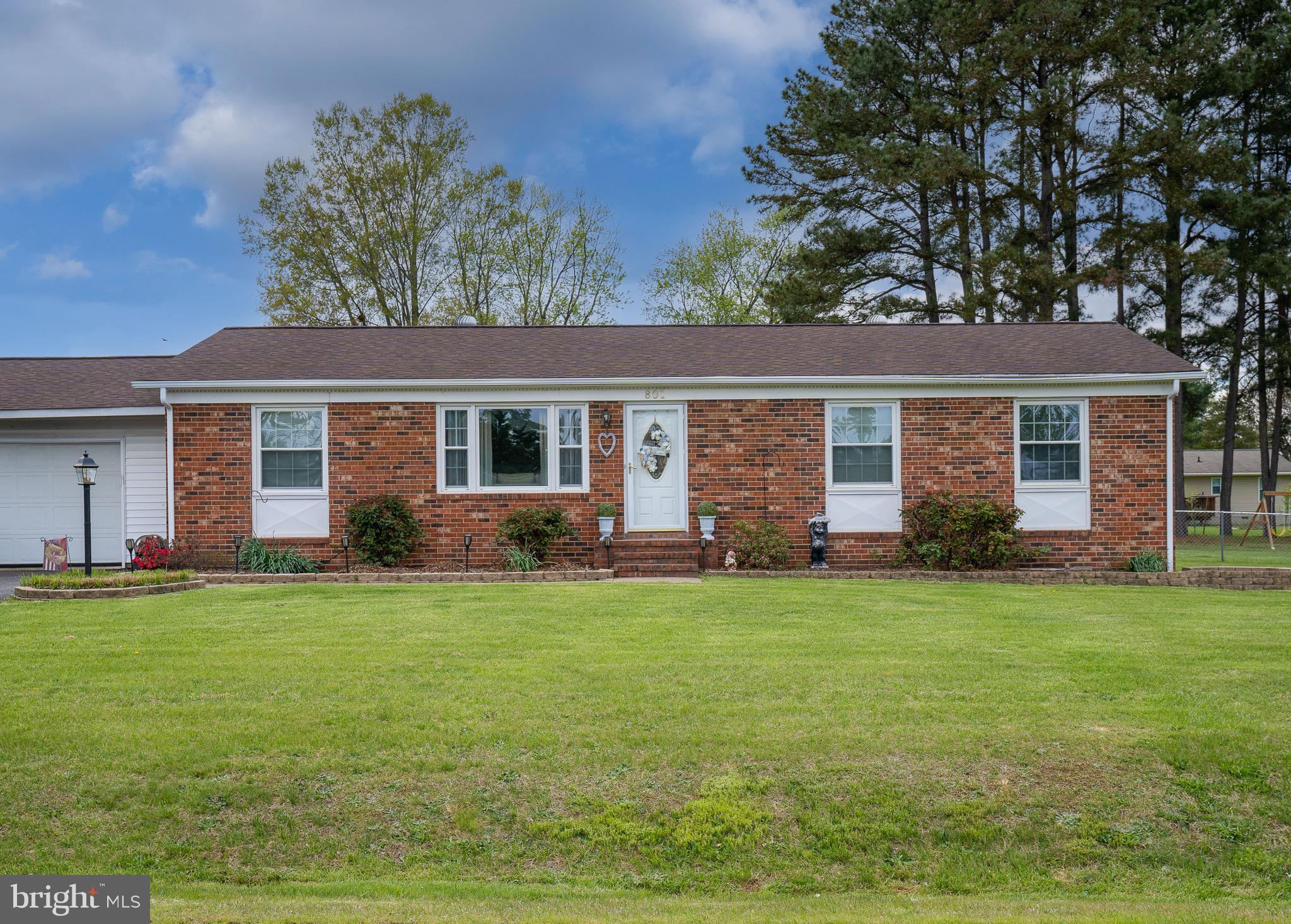 GRAFTON VILLAGE - Residential