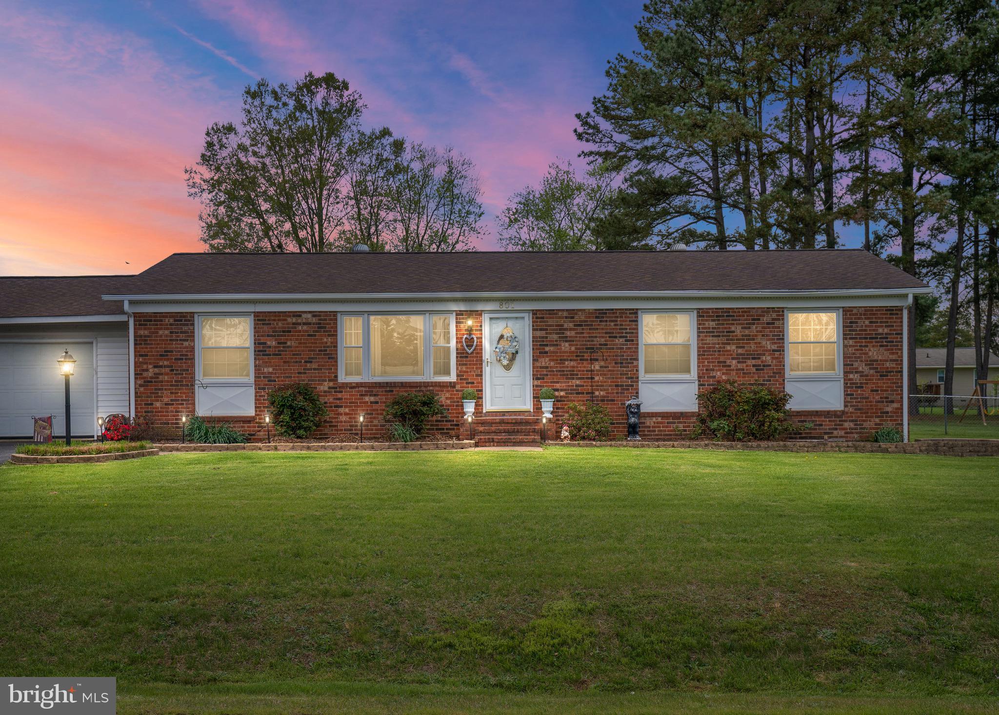 GRAFTON VILLAGE - Residential