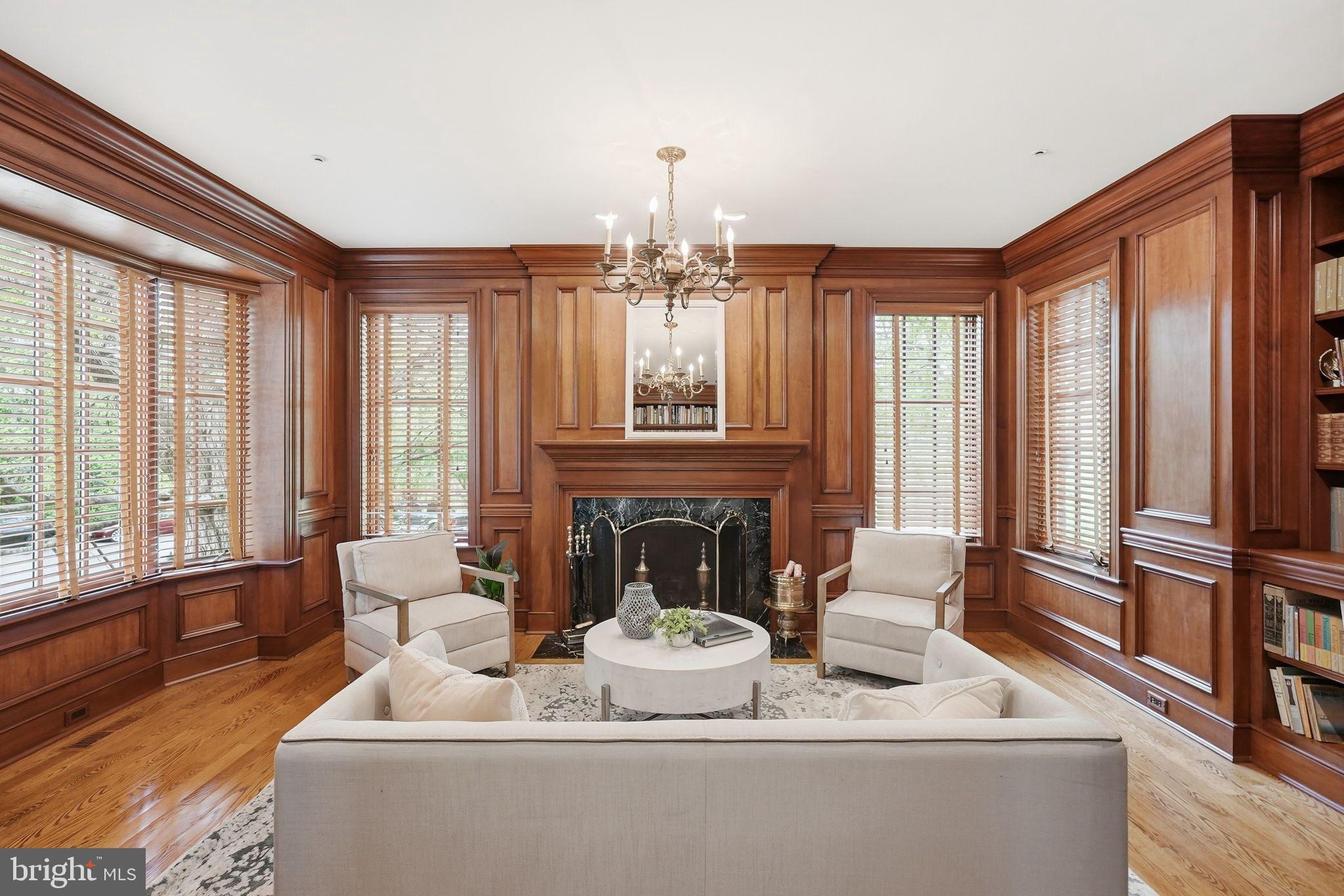 2318 NEBRASKA AVENUE NW