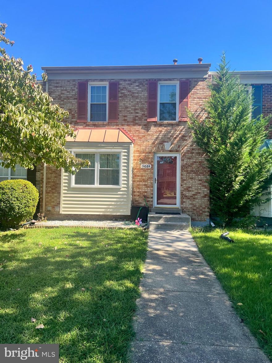 A bright basement open area combo sitting area with a full bath, a small kitchenet, and with private entrance from backyard. Backyard to enjoy outdoor activity and BBQ. The laundry is included and parking is included. The house in good location close major HWY, shops and restaurant