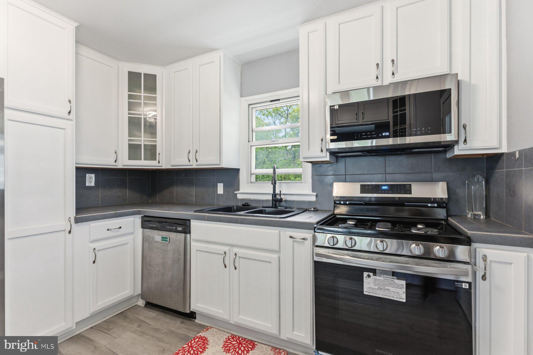 GLEN BURNIE PARK - Residential