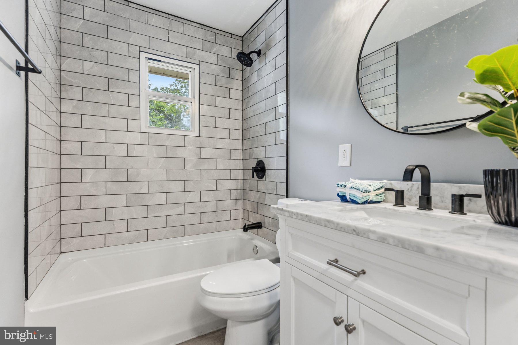 GLEN BURNIE PARK - Residential