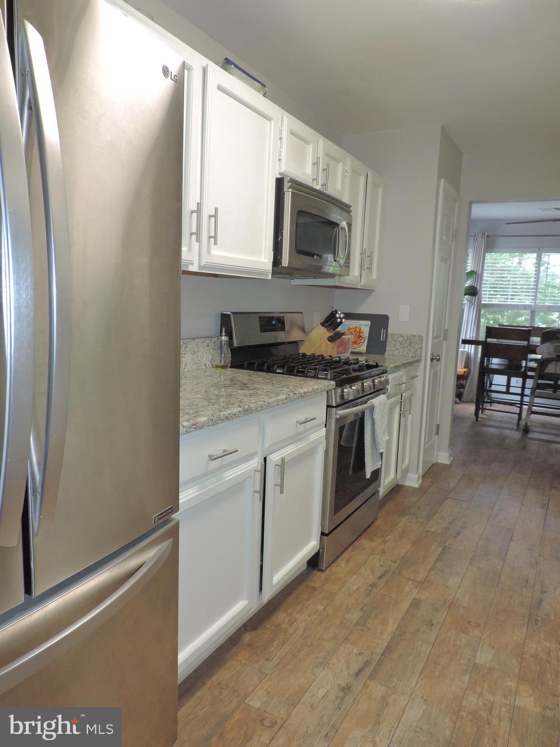 ENGLISH COUNTRY MANOR - Residential