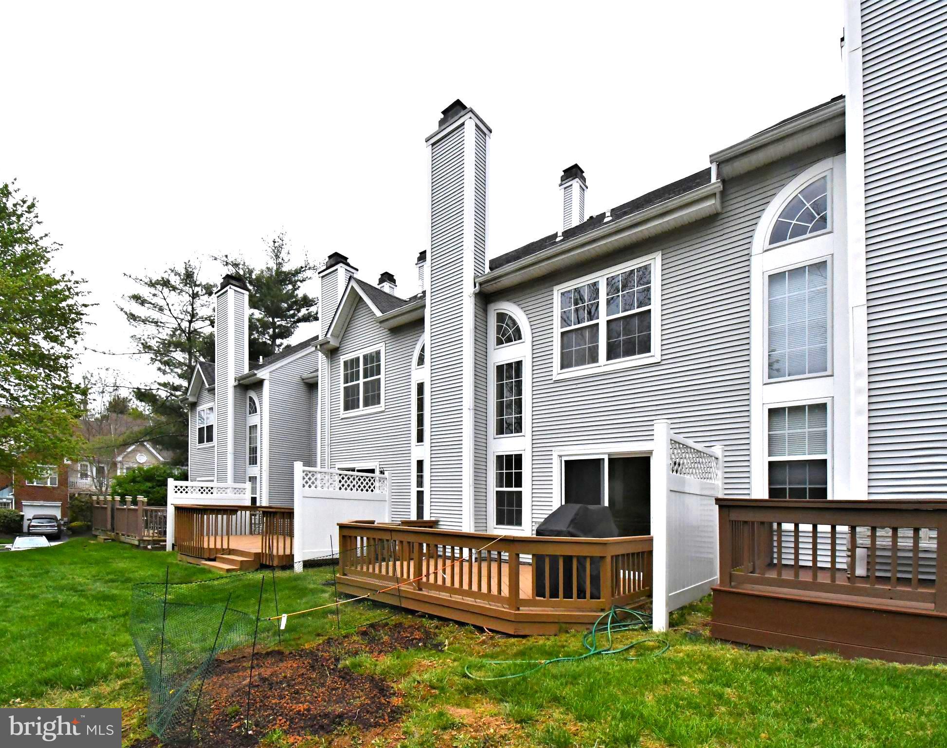 WINNERS CIRCLE - Residential
