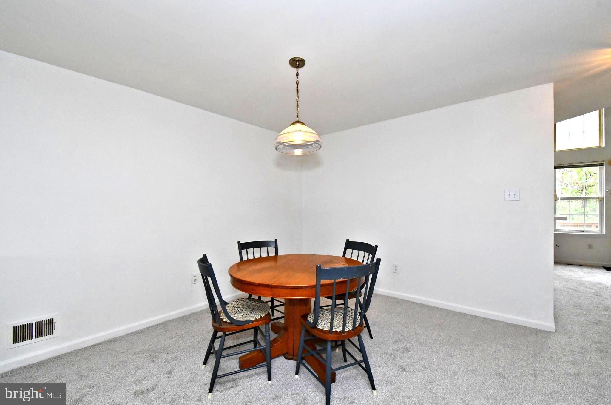 WINNERS CIRCLE - Residential
