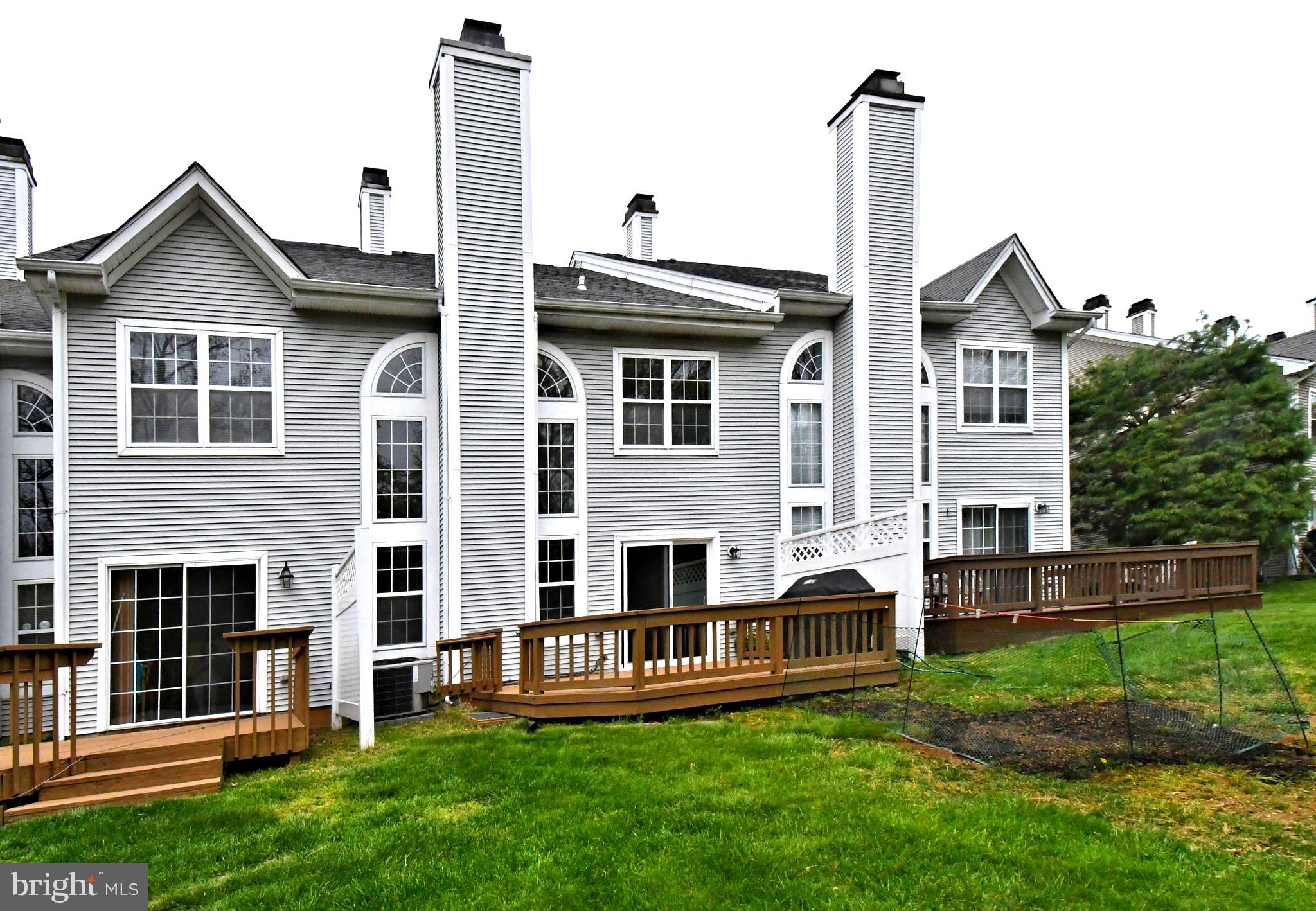 WINNERS CIRCLE - Residential