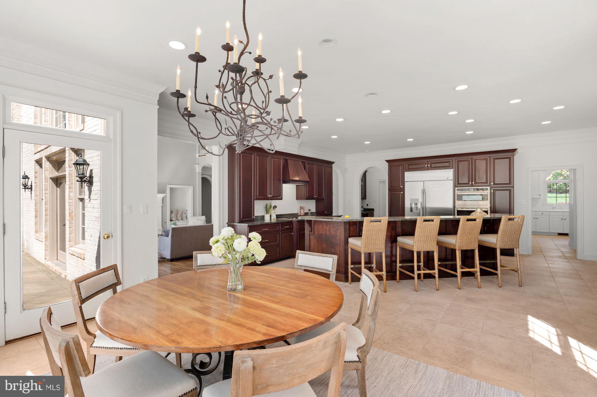 OAKTON - Residential