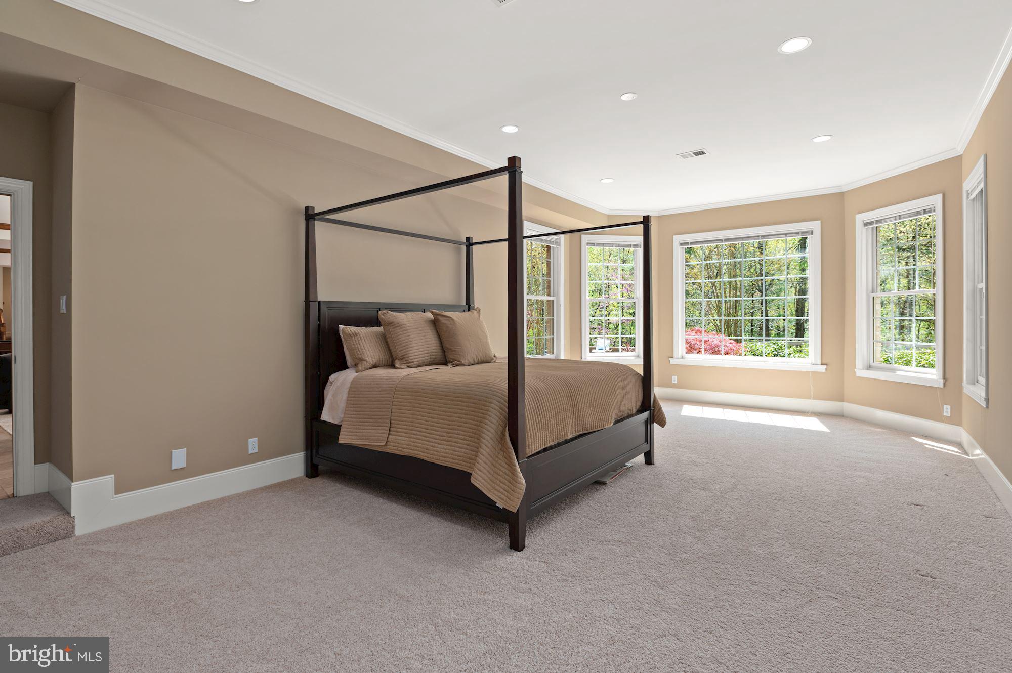 OAKTON - Residential