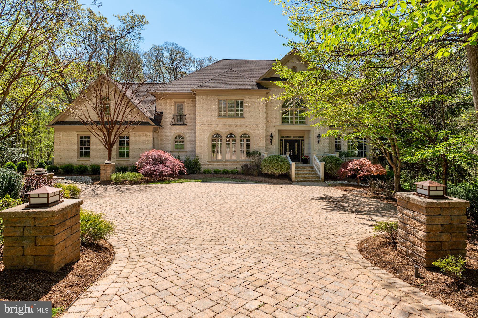 OAKTON - Residential