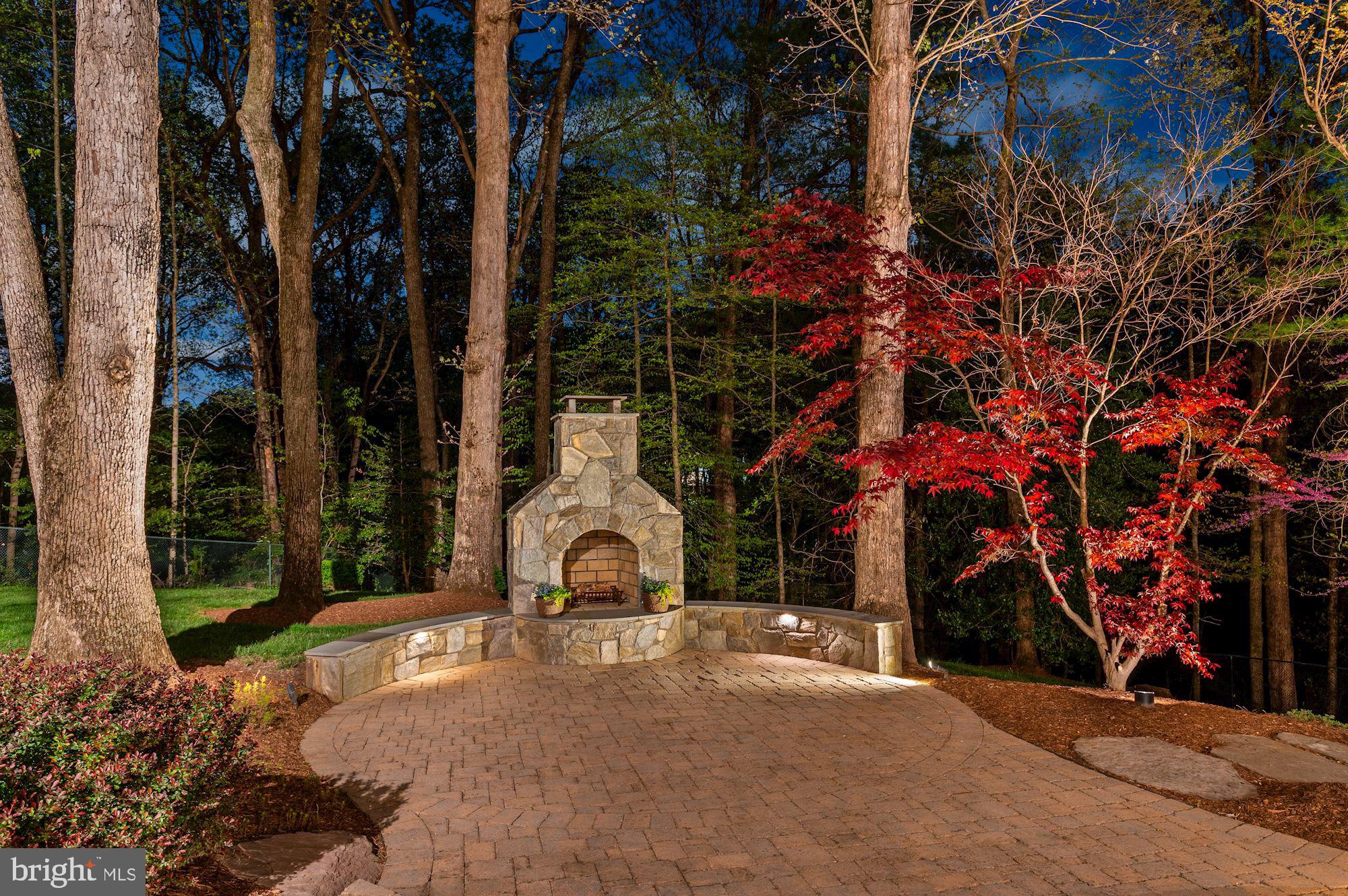 OAKTON - Residential