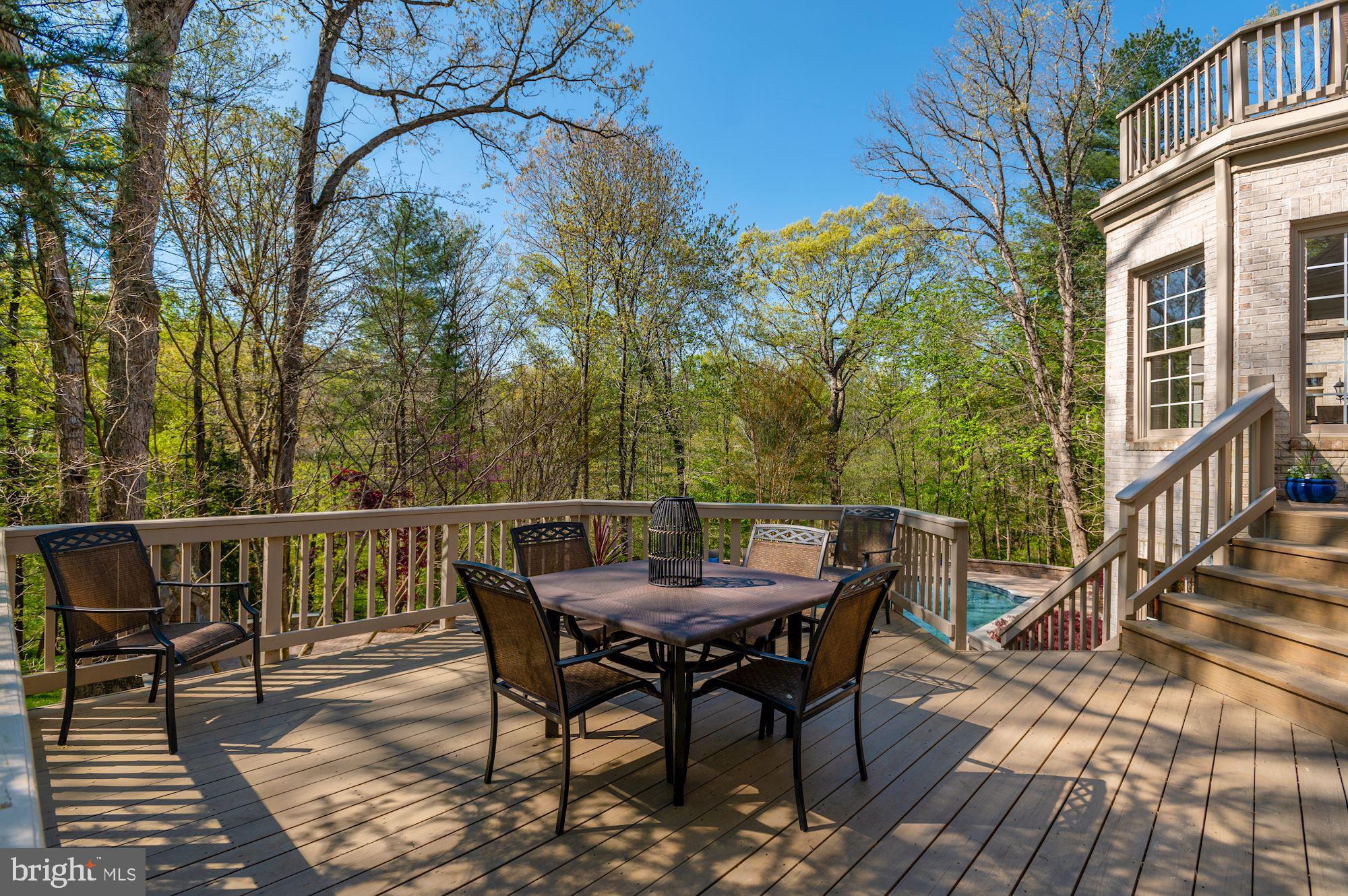 OAKTON - Residential