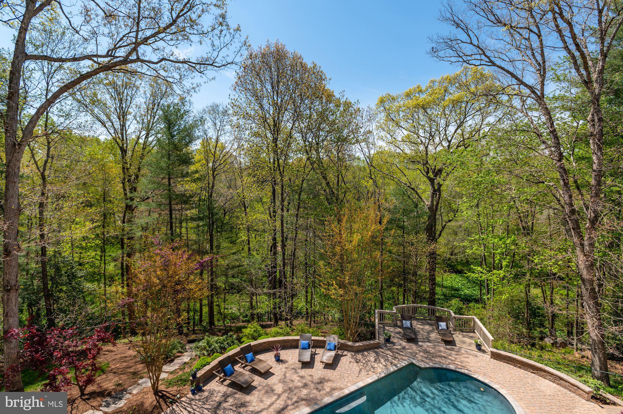 OAKTON - Residential