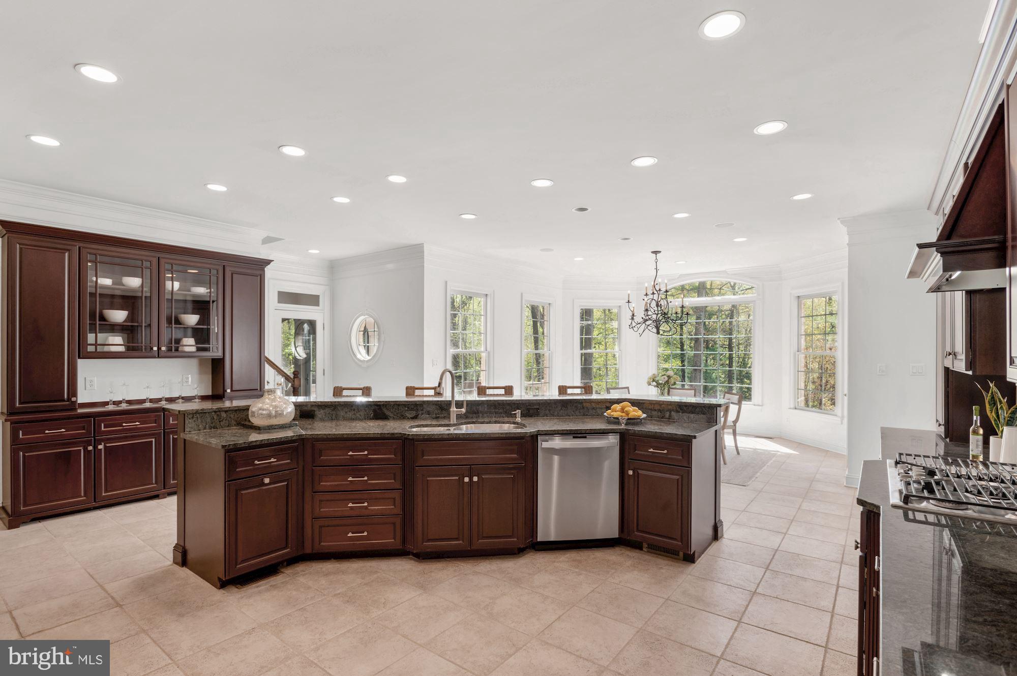 OAKTON - Residential