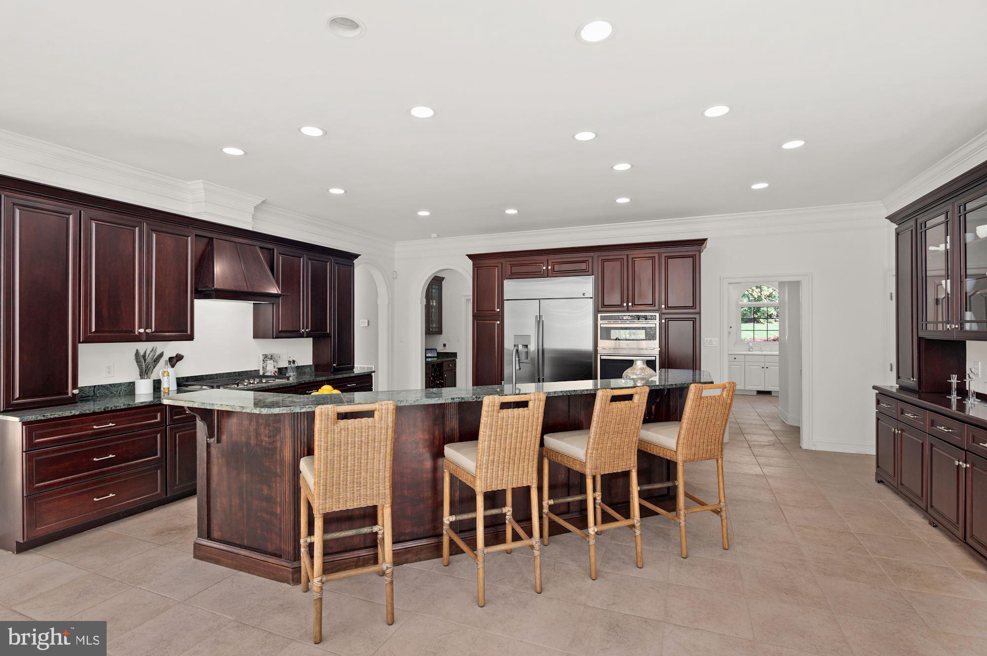 OAKTON - Residential