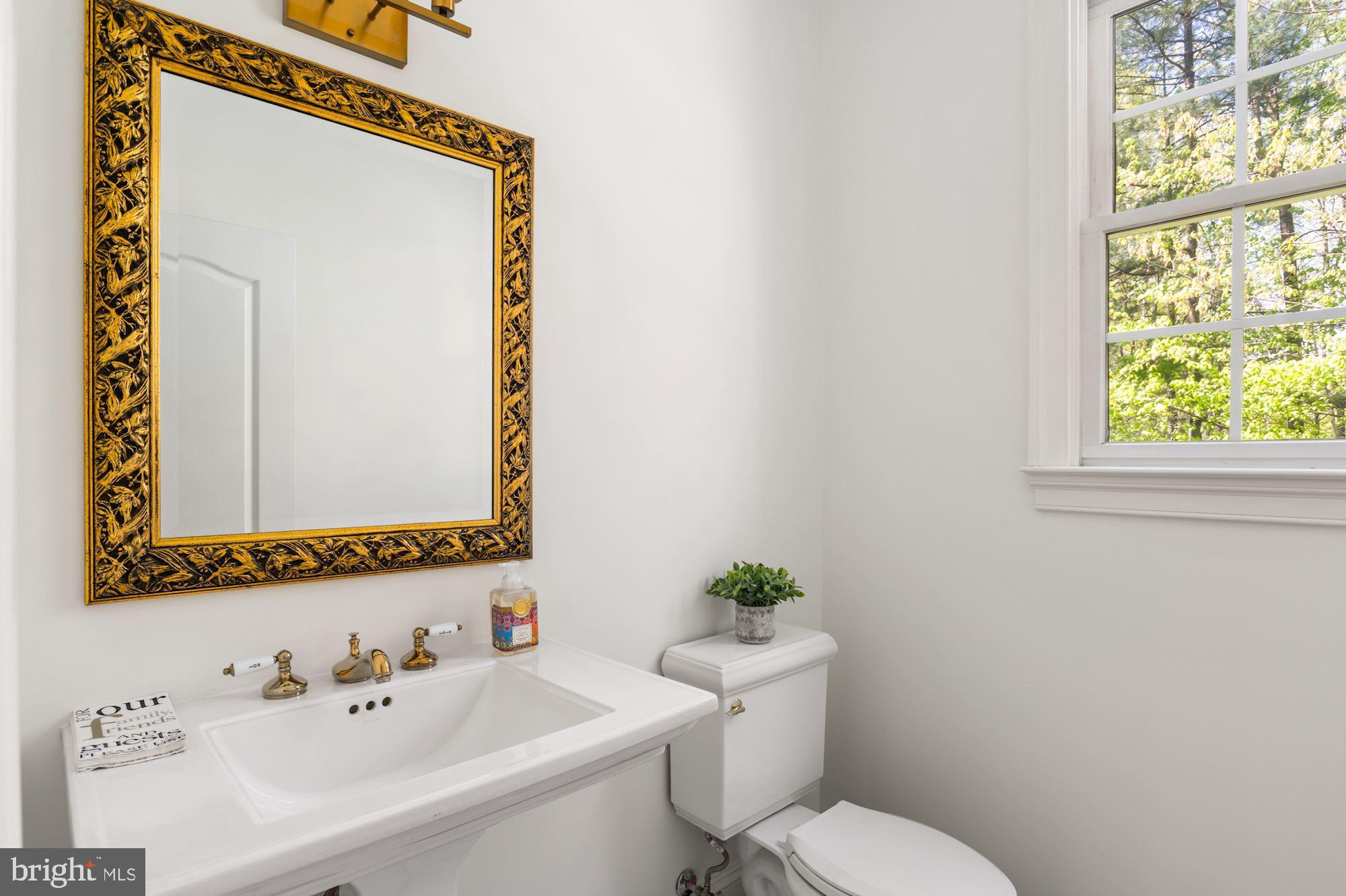 OAKTON - Residential