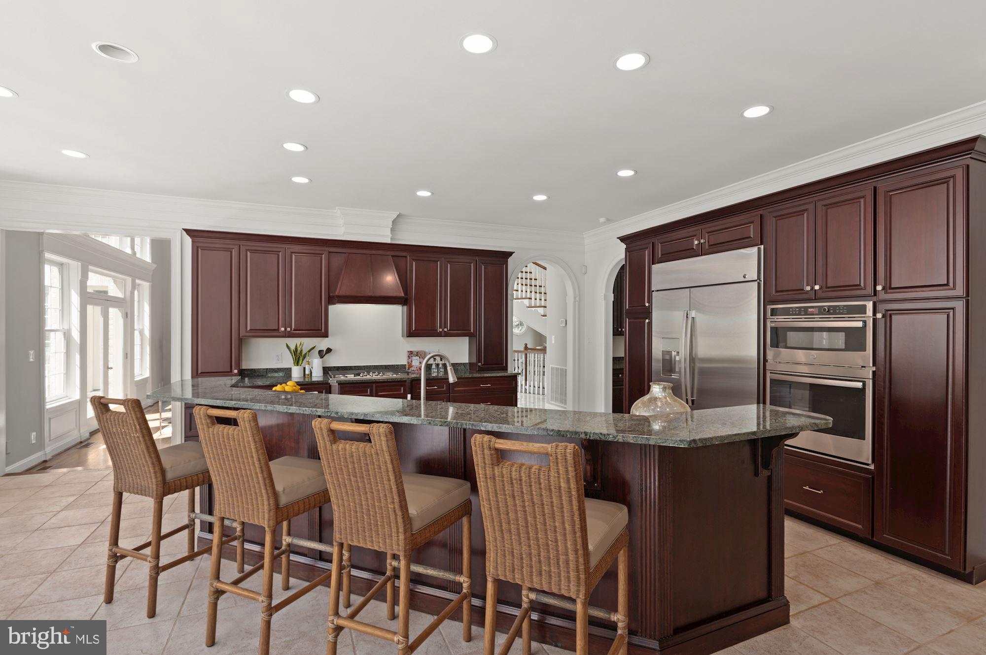 OAKTON - Residential