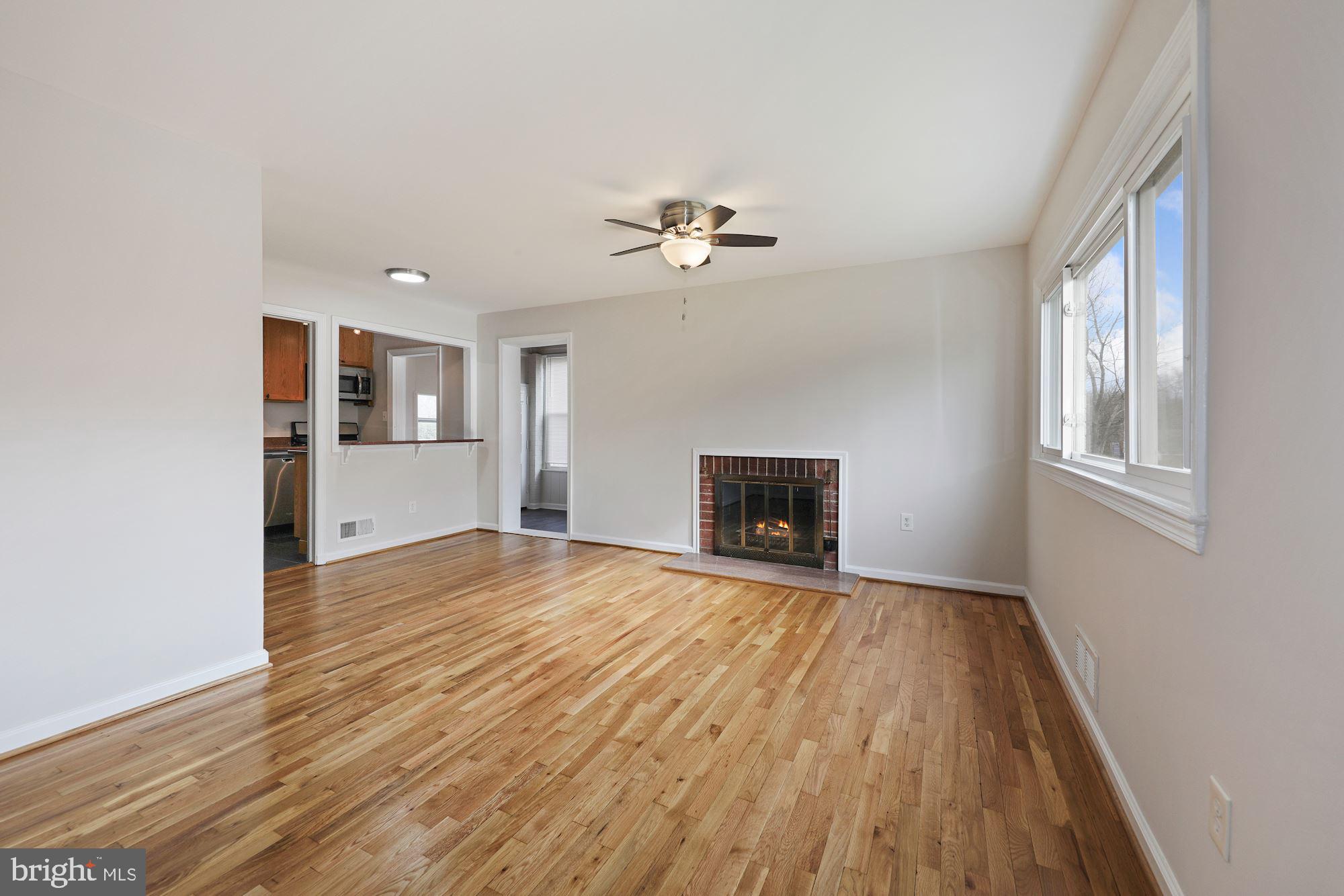 CHESTNUT RIDGE MANOR - Residential Lease