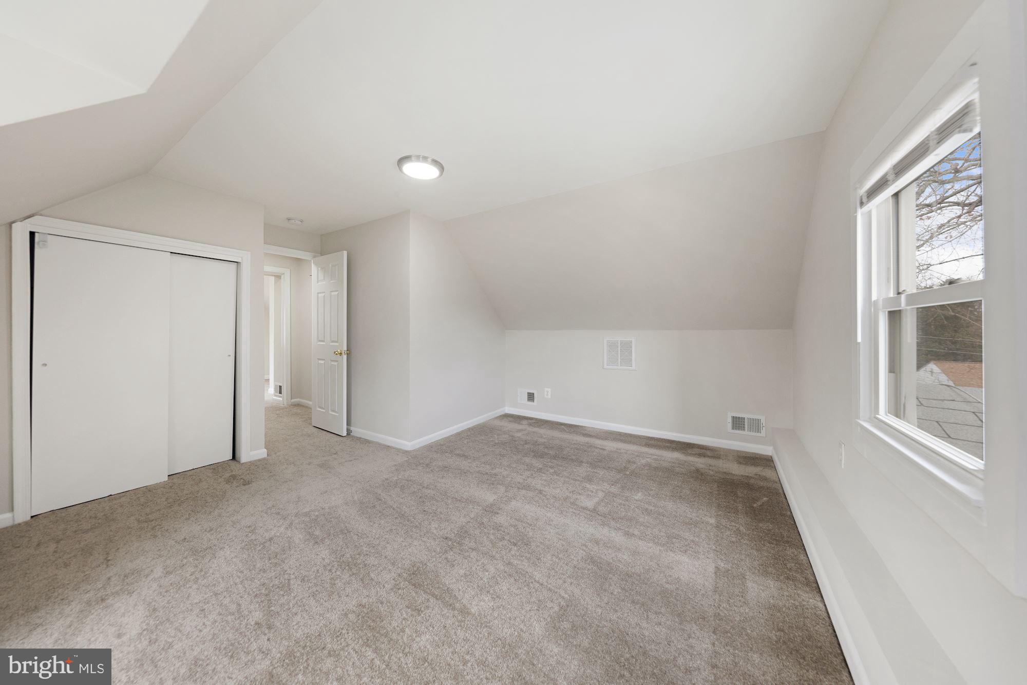 CHESTNUT RIDGE MANOR - Residential Lease