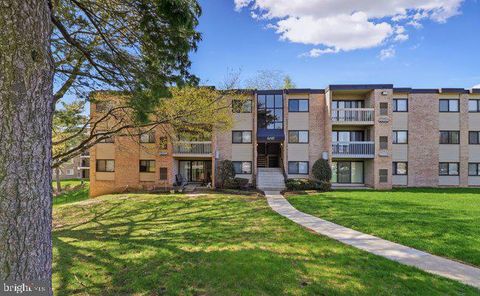 Photo of 6307 Hil Mar Drive #7, DISTRICT HEIGHTS, MD 20747 (MLS # MDPG2197498)