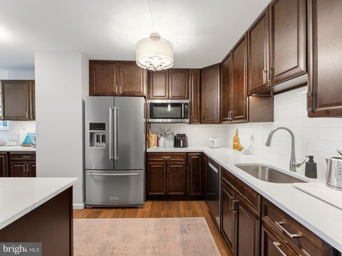 Photo of 3800 Fairfax Drive #314, ARLINGTON, VA 22203 (MLS # VAAR2072254)