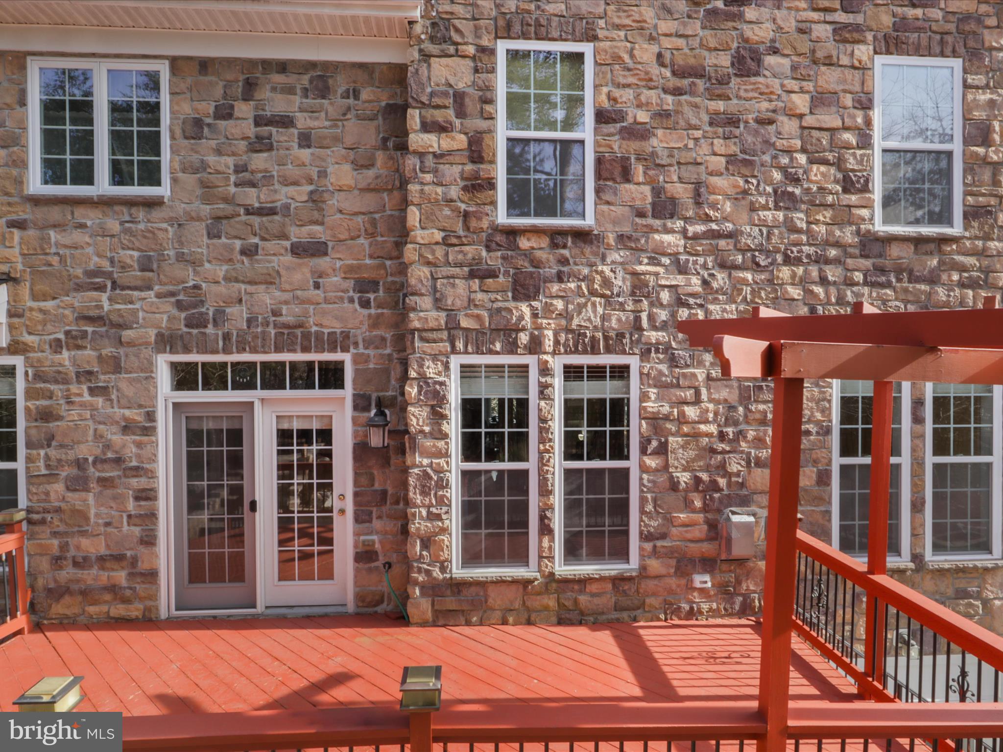 LAKEWOOD HILLS - Residential