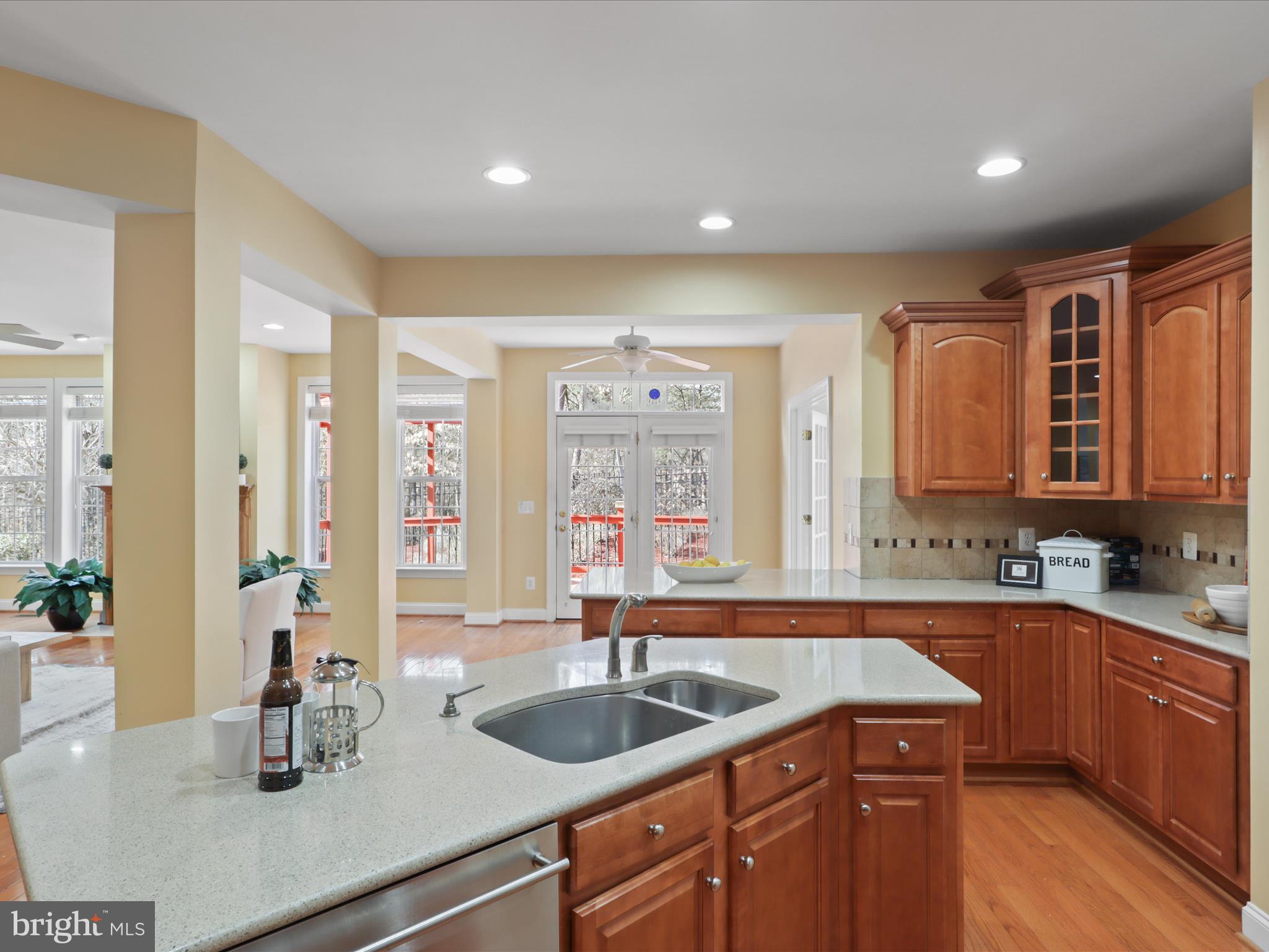 LAKEWOOD HILLS - Residential