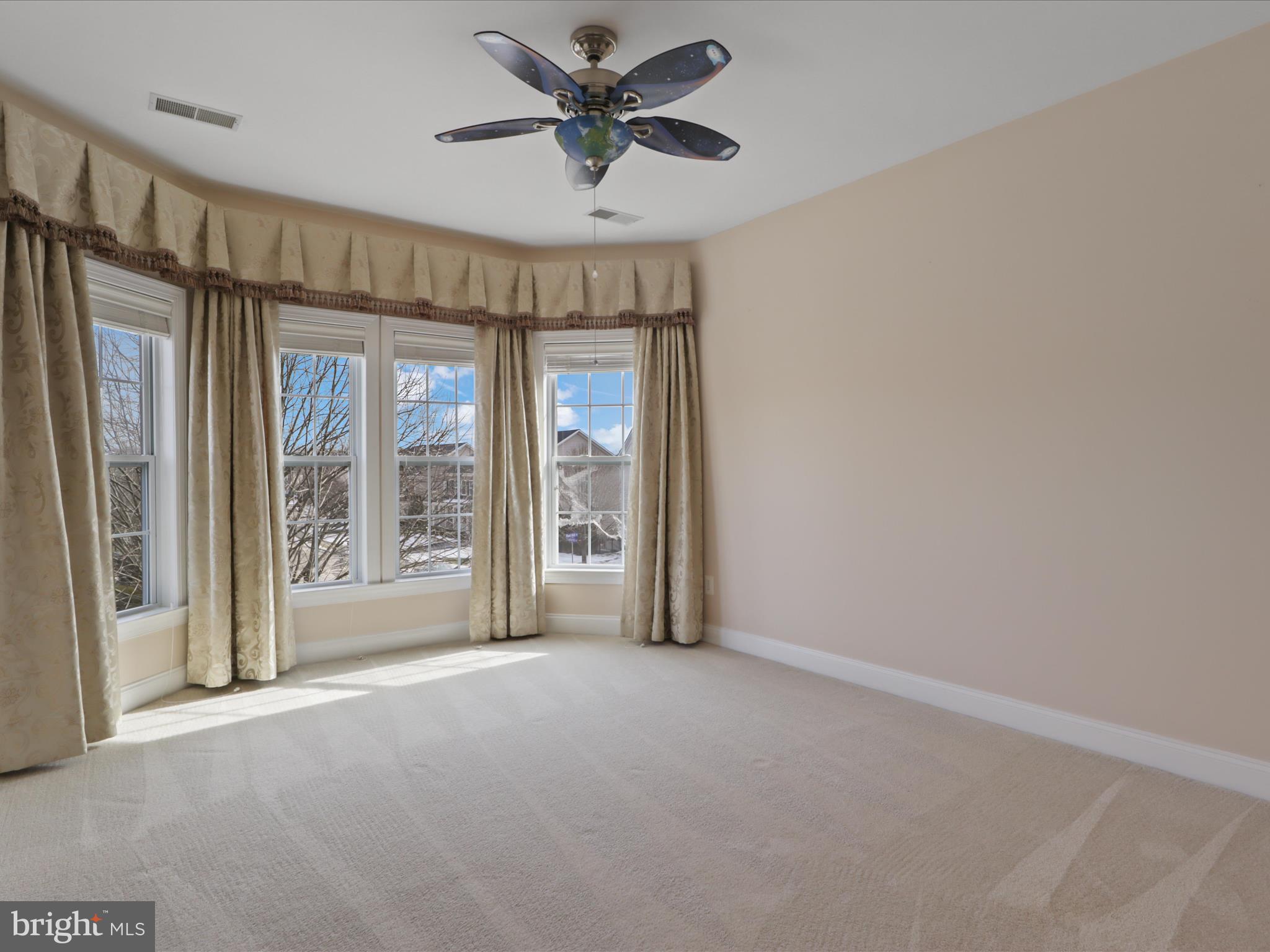 LAKEWOOD HILLS - Residential