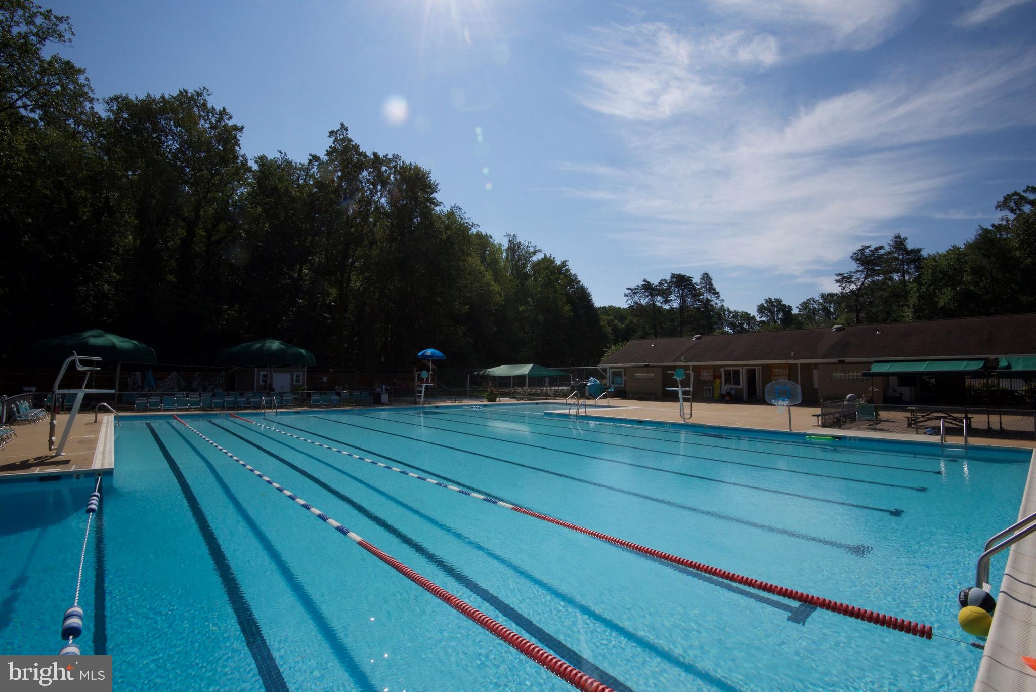 VIENNA WOODS - Residential