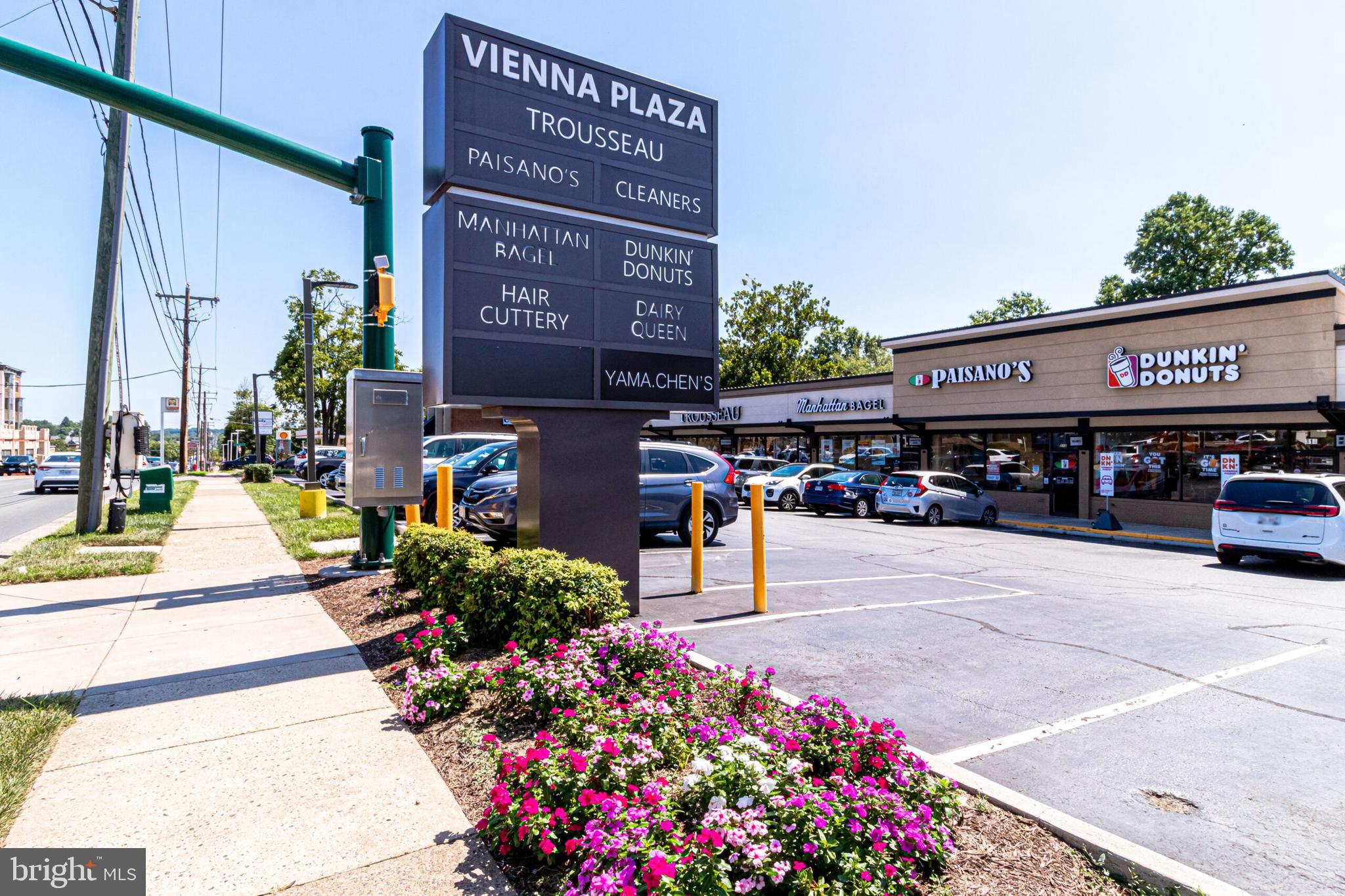 VIENNA WOODS - Residential