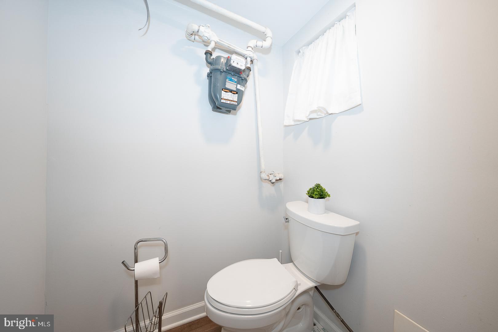 WEST OAK LANE - Residential