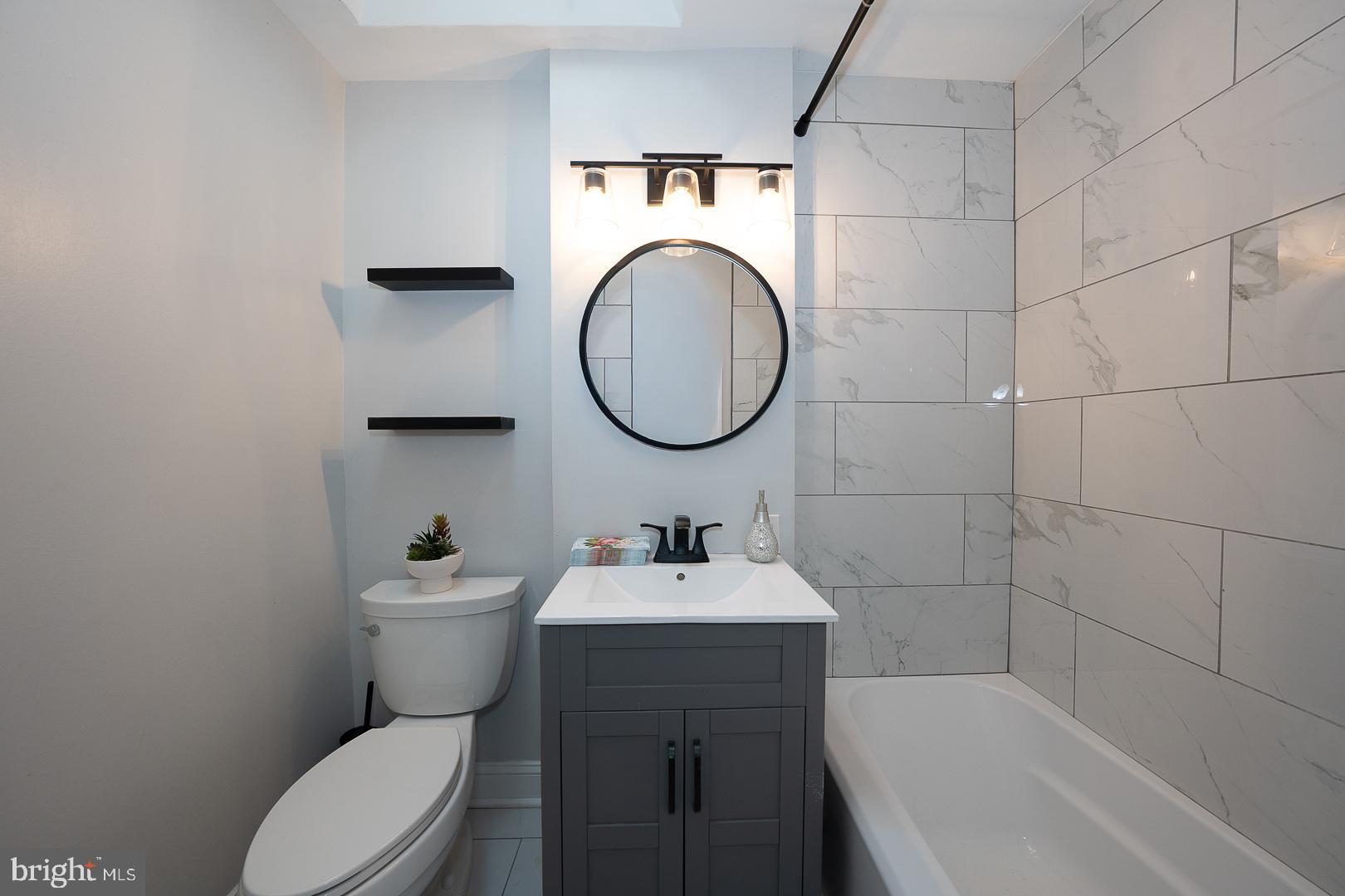 WEST OAK LANE - Residential