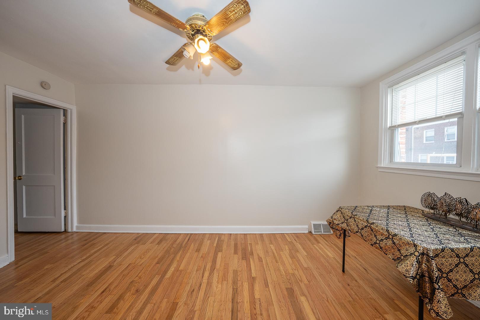 WEST OAK LANE - Residential