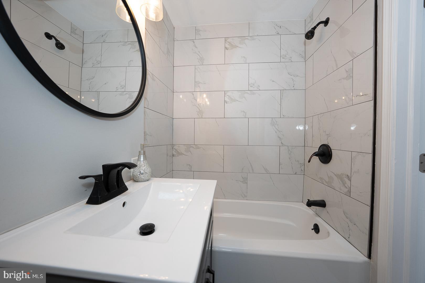 WEST OAK LANE - Residential